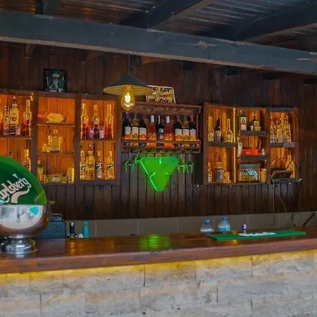 Hotel apartamentowy Ege *