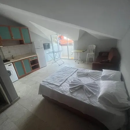 Ege Aparthotel