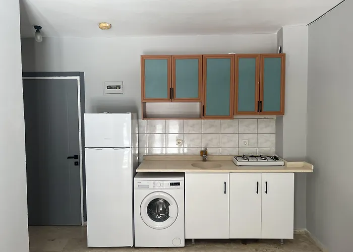 Ege מלון דירות *